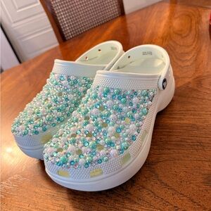 CROCS Bedazzled platform mint crocs